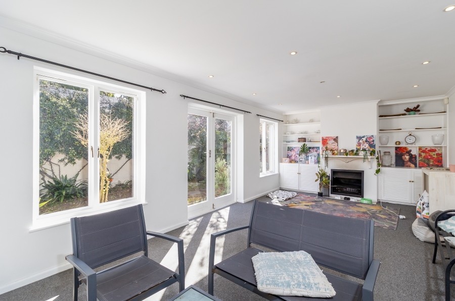 To Let 2 Bedroom Property for Rent in Wynberg Western Cape